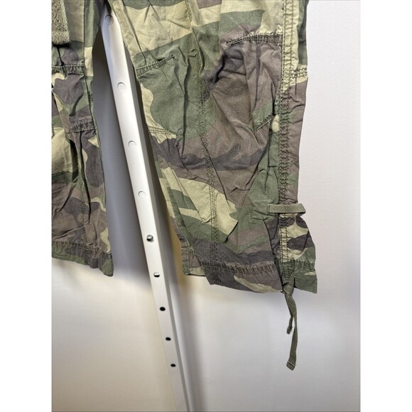 VTG Y2K Abercrombie & Fitch Low Rise Camo Cargo Capri Pants Womens M Paratrooper - Picture 2 of 9